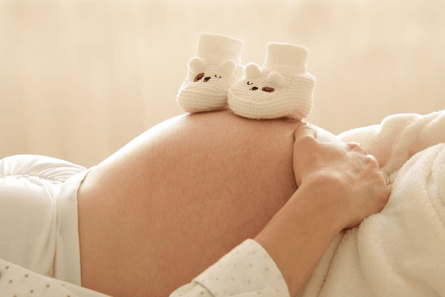 MASSAGE SPECIAL FUTURE MAMAN